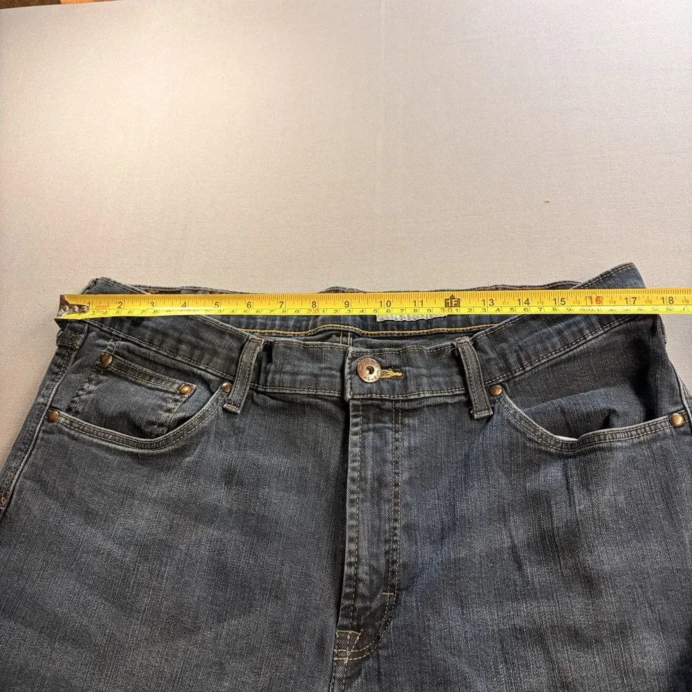 Wrangler Mens 36x26 Regular Taper Stretch Blue Jeans Medium Wash Denim 96RTWSH